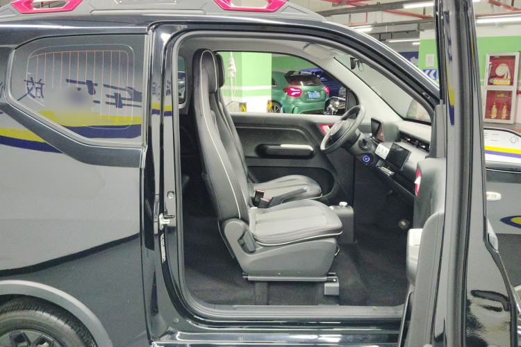 Used Wuling Hongguang MINIEV 2022 GAMEBOY 200km Gaming Edition with Lithium Iron Phosphate Right Front Seat