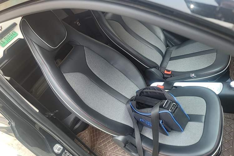 Used Wuling Hongguang MINIEV 2022 GAMEBOY 200km Gaming Edition with Lithium Iron Phosphate Right Front Seat