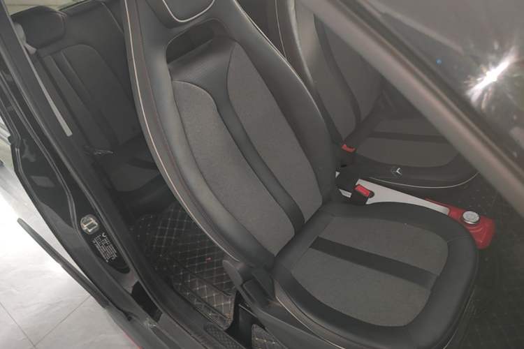 Used Wuling Hongguang MINIEV 2022 GAMEBOY 200km Gaming Edition with Lithium Iron Phosphate Right Front Seat