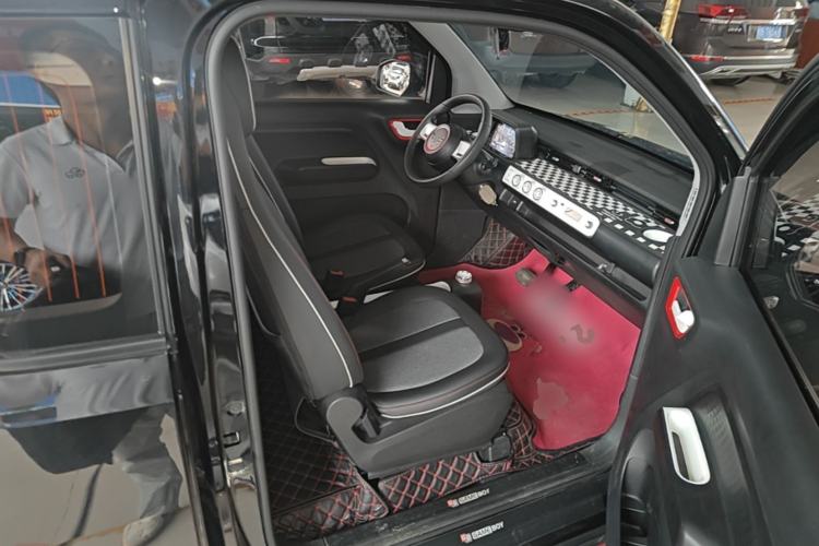 Used Wuling Hongguang MINIEV 2022 GAMEBOY 300km Enthusiast Model with Lithium Iron Phosphate Right Front Seat