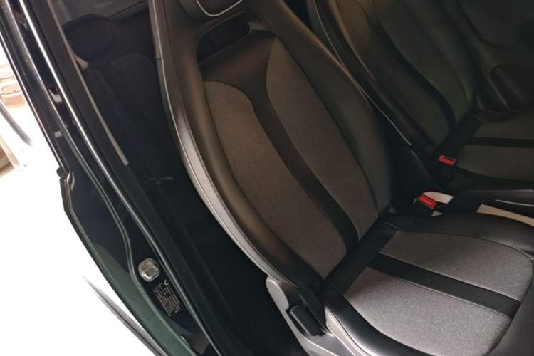Used Wuling Hongguang MINIEV 2022 GAMEBOY 200km Gaming Edition with Lithium Iron Phosphate Right Front Seat