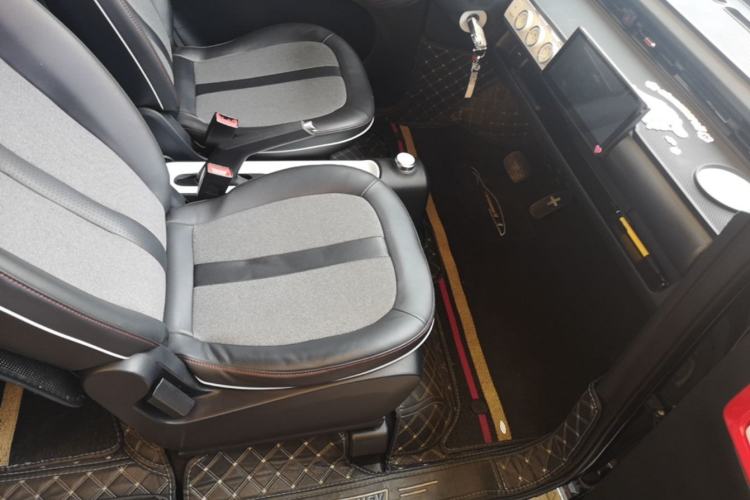 Used Wuling Hongguang MINIEV 2022 GAMEBOY 300km Enthusiast Model with Lithium Iron Phosphate Right Front Seat