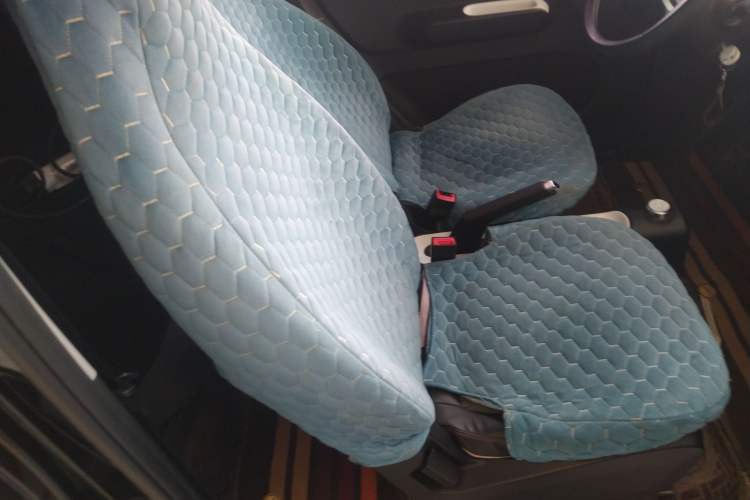 Used Wuling Hongguang MINIEV 2022 GAMEBOY 200km Gaming Edition with Lithium Iron Phosphate Right Front Seat