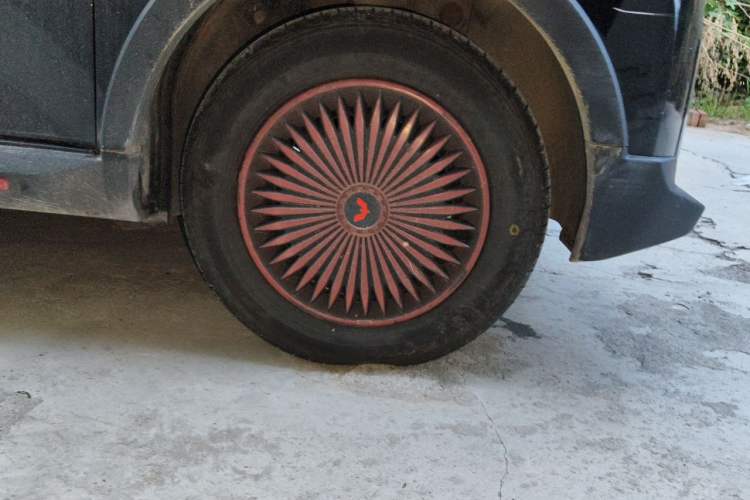 Used Wuling Hongguang MINIEV 2022 GAMEBOY 200km Gaming Edition with Lithium Iron Phosphate Right Front Wheel Hub