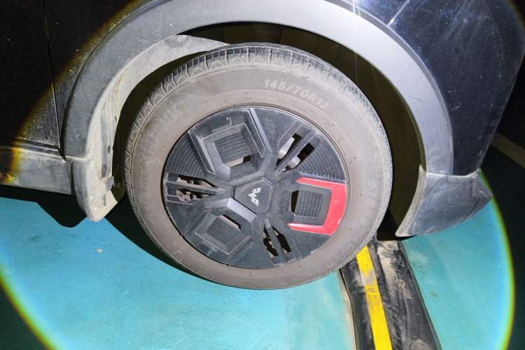 Used Wuling Hongguang MINIEV 2022 GAMEBOY 300km Enthusiast Model with Lithium Iron Phosphate Right Front Wheel Hub
