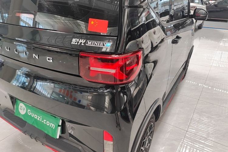 Used Wuling Hongguang MINIEV 2022 GAMEBOY 200km Gaming Edition with Lithium Iron Phosphate Right Rear Taillight