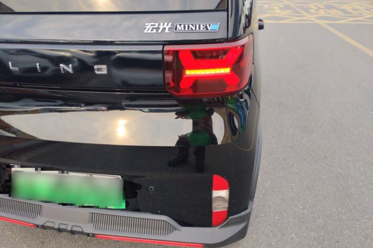 Used Wuling Hongguang MINIEV 2022 GAMEBOY 200km Play Edition with Lithium Iron Phosphate Right Rear Taillight