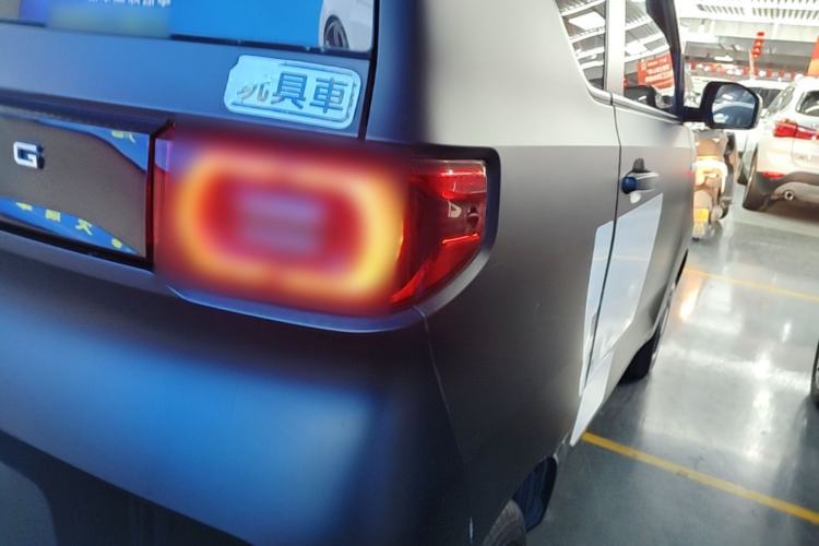 Used Wuling Hongguang MINIEV 2022 Macaron Premium Model – Lithium Iron Phosphate Right Rear Taillight