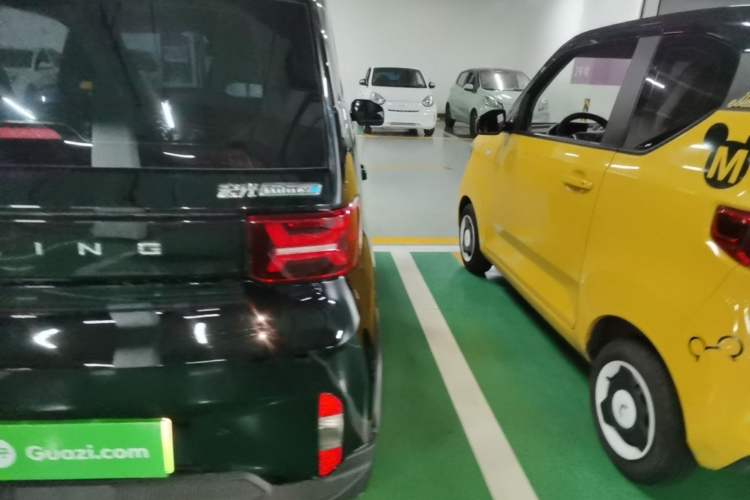 Used Wuling Hongguang MINIEV 2022 GAMEBOY 200km Gaming Edition with Lithium Iron Phosphate Right Rear Taillight