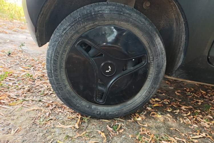 Used Wuling Hongguang MINIEV 2022 Enjoy Edition Lithium Iron Phosphate Right Rear Wheel Hub