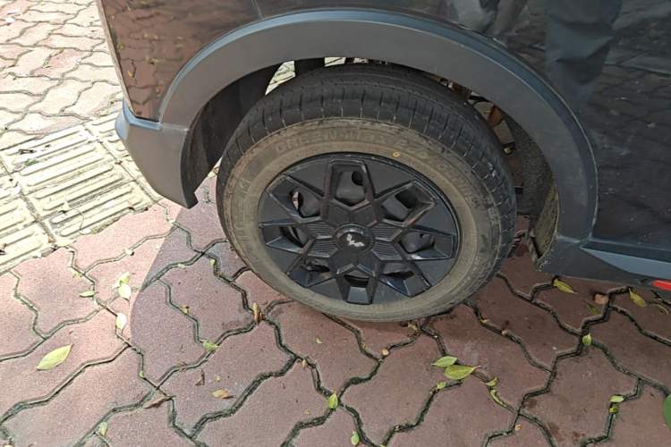 Used Wuling Hongguang MINIEV 2022 GAMEBOY 300km Enthusiast Model with Lithium Iron Phosphate Right Rear Wheel Hub