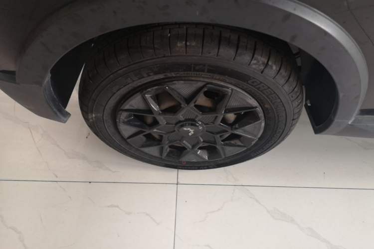 Used Wuling Hongguang MINIEV 2022 GAMEBOY 300km Enthusiast Model with Lithium Iron Phosphate Right Rear Wheel Hub