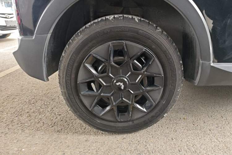 Used Wuling Hongguang MINIEV 2022 GAMEBOY 200km Gaming Edition with Lithium Iron Phosphate Right Rear Wheel Hub