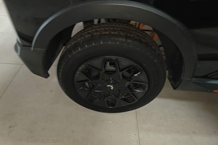 Used Wuling Hongguang MINIEV 2022 GAMEBOY 200km Gaming Edition with Lithium Iron Phosphate Right Rear Wheel Hub
