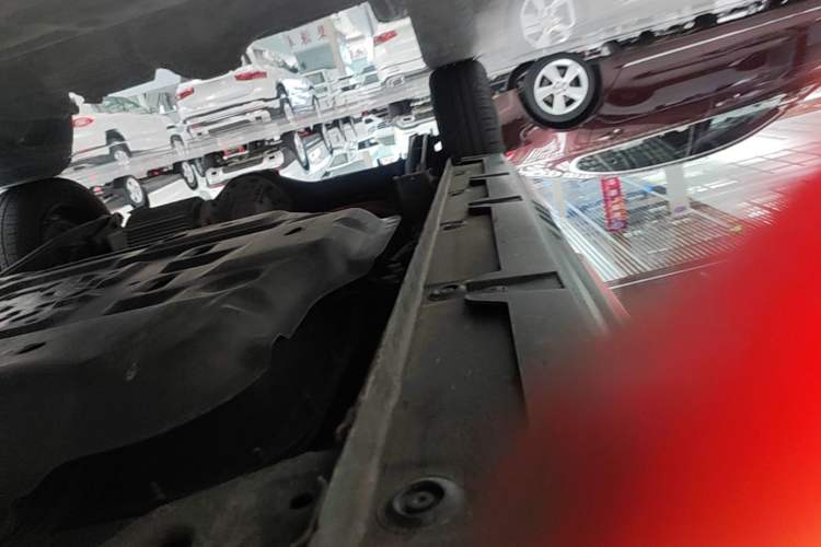 Used Wuling Hongguang MINIEV 2022 GAMEBOY 200km Gaming Edition with Lithium Iron Phosphate Right Side Sill