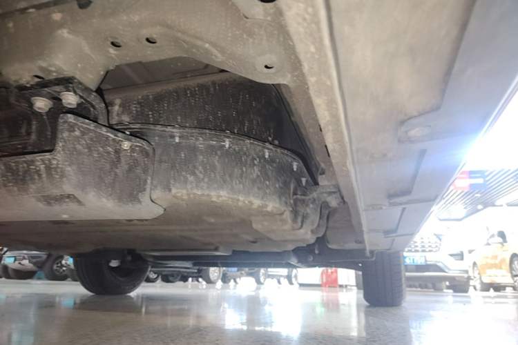 Used Wuling Hongguang MINIEV 2022 GAMEBOY 300km Enthusiast Model with Lithium Iron Phosphate Right Side Sill