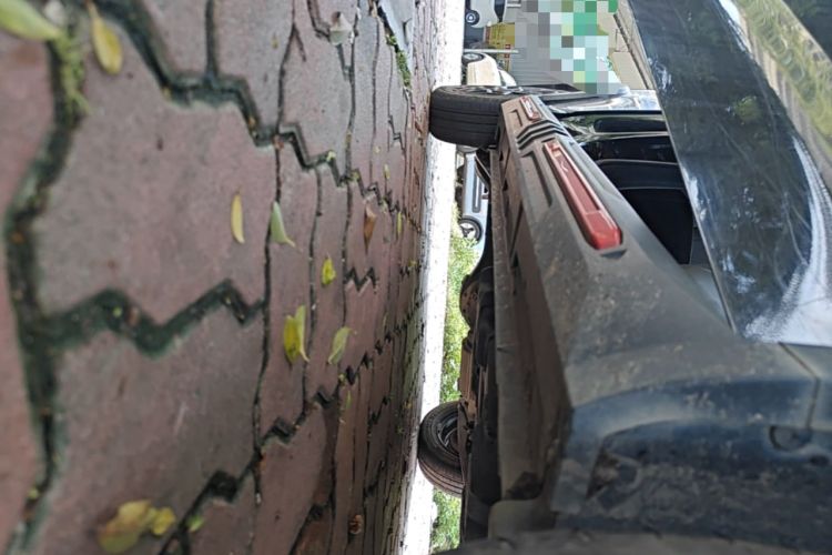 Used Wuling Hongguang MINIEV 2022 GAMEBOY 300km Enthusiast Model with Lithium Iron Phosphate Right Side Sill