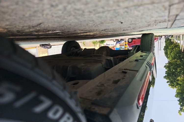 Used Wuling Hongguang MINIEV 2022 GAMEBOY 200km Gaming Edition with Lithium Iron Phosphate Right Side Sill