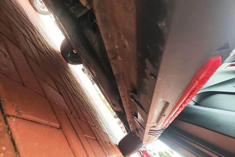 Used Wuling Hongguang MINIEV 2022 GAMEBOY 200km Gaming Edition with Lithium Iron Phosphate Right Side Sill