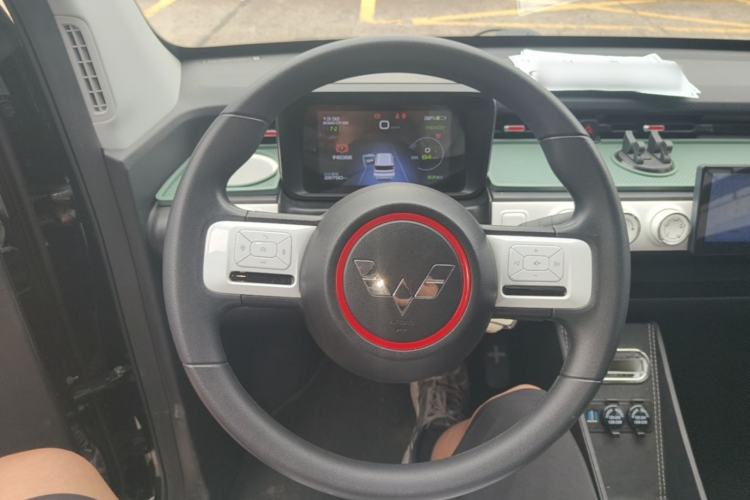 Used Wuling Hongguang MINIEV 2022 GAMEBOY 200km Gaming Edition with Lithium Iron Phosphate Steering Wheel