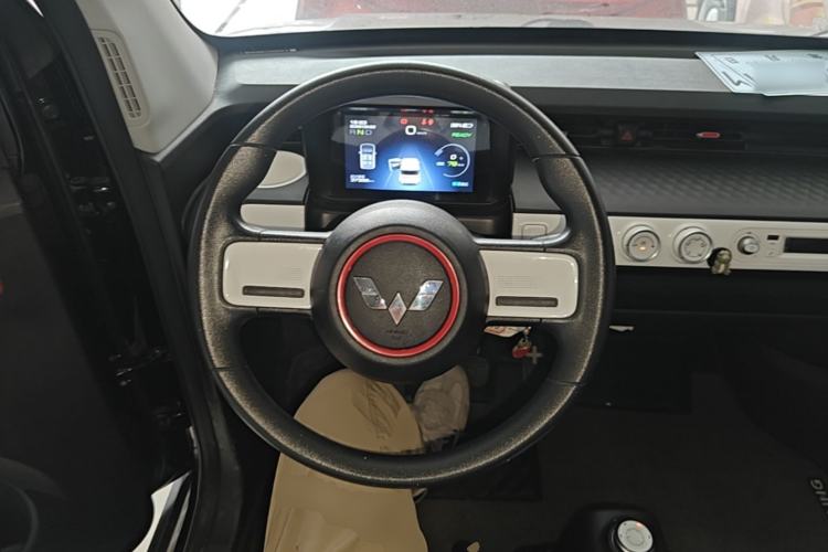Used Wuling Hongguang MINIEV 2022 GAMEBOY 200km Gaming Edition with Lithium Iron Phosphate Steering Wheel
