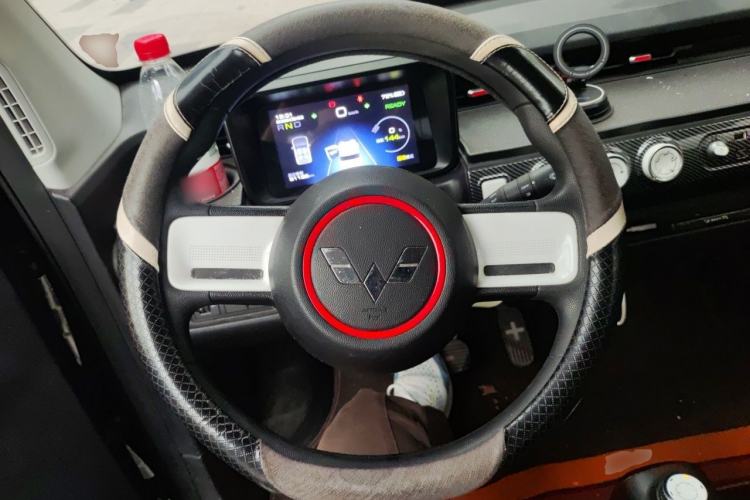 Used Wuling Hongguang MINIEV 2022 GAMEBOY 200km Gaming Edition with Lithium Iron Phosphate Steering Wheel