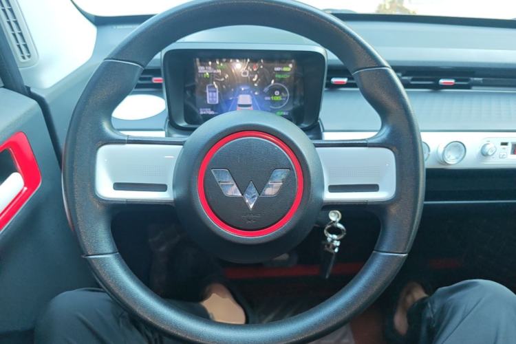 Used Wuling Hongguang MINIEV 2022 GAMEBOY 200km Gaming Edition with Lithium Iron Phosphate Steering Wheel