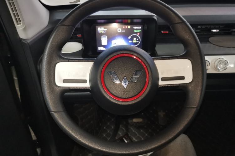 Used Wuling Hongguang MINIEV 2022 GAMEBOY 200km Gaming Edition with Lithium Iron Phosphate Steering Wheel