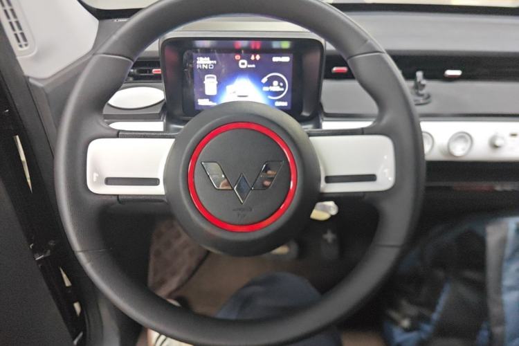 Used Wuling Hongguang MINIEV 2022 GAMEBOY 200km Gaming Edition with Lithium Iron Phosphate Steering Wheel