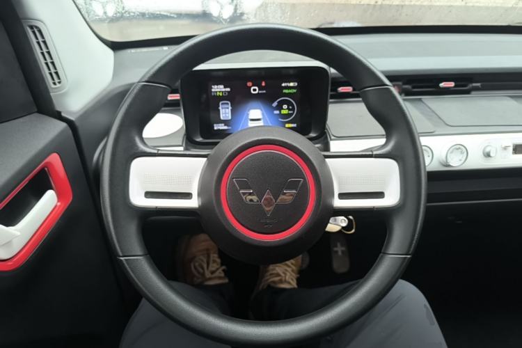 Used Wuling Hongguang MINIEV 2022 GAMEBOY 200km Gaming Edition with Lithium Iron Phosphate Steering Wheel