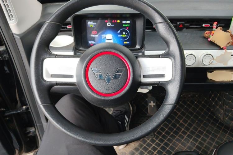 Used Wuling Hongguang MINIEV 2022 GAMEBOY 200km Gaming Edition with Lithium Iron Phosphate Steering Wheel