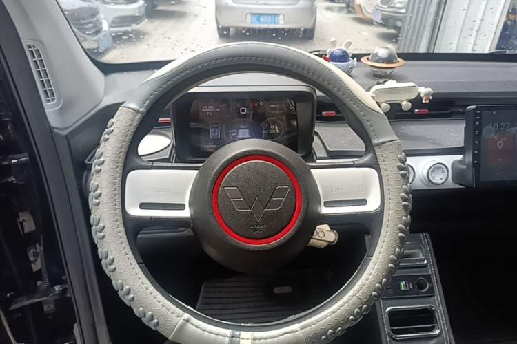 Used Wuling Hongguang MINIEV 2022 GAMEBOY 200km Gaming Edition with Lithium Iron Phosphate Steering Wheel