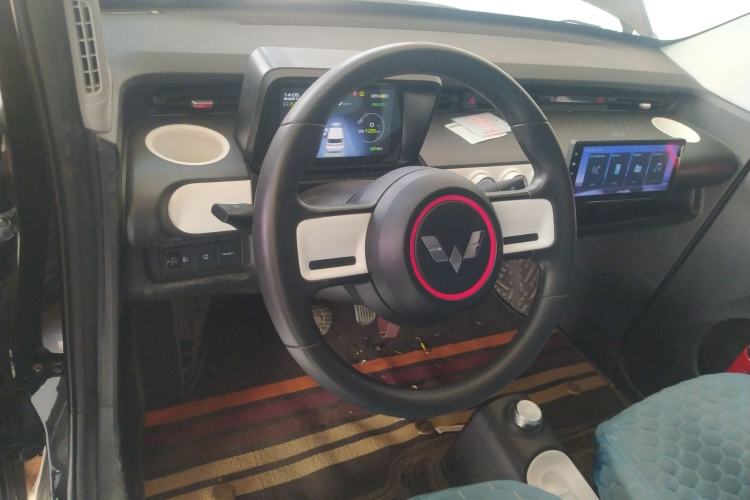 Used Wuling Hongguang MINIEV 2022 GAMEBOY 200km Gaming Edition with Lithium Iron Phosphate Steering Wheel