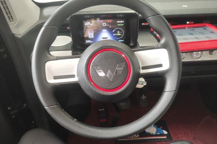 Used Wuling Hongguang MINIEV 2022 GAMEBOY 300km Play Edition Lithium Iron Phosphate Steering Wheel