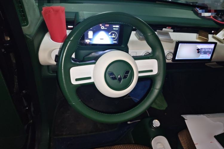 Used Wuling Hongguang MINIEV 2022 GAMEBOY 200km Play Edition with Lithium Iron Phosphate Steering Wheel