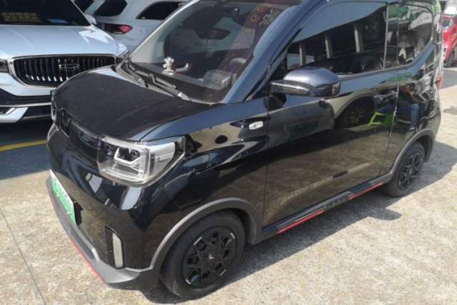 Used Wuling Hongguang MINIEV 2022 GAMEBOY 300km Enthusiast Model with Lithium Iron Phosphate