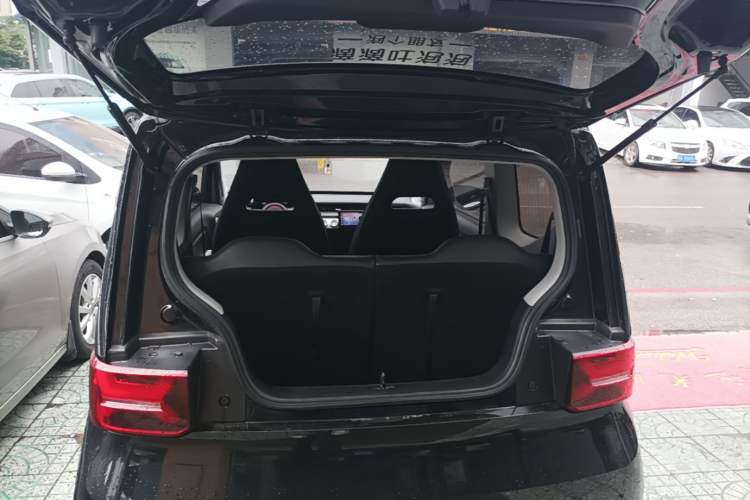 Used Wuling Hongguang MINIEV 2022 GAMEBOY 200km Gaming Edition with Lithium Iron Phosphate Trunk