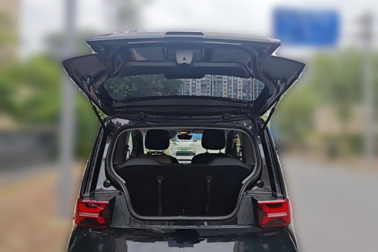 Used Wuling Hongguang MINIEV 2022 GAMEBOY 200km Gaming Edition with Lithium Iron Phosphate Trunk