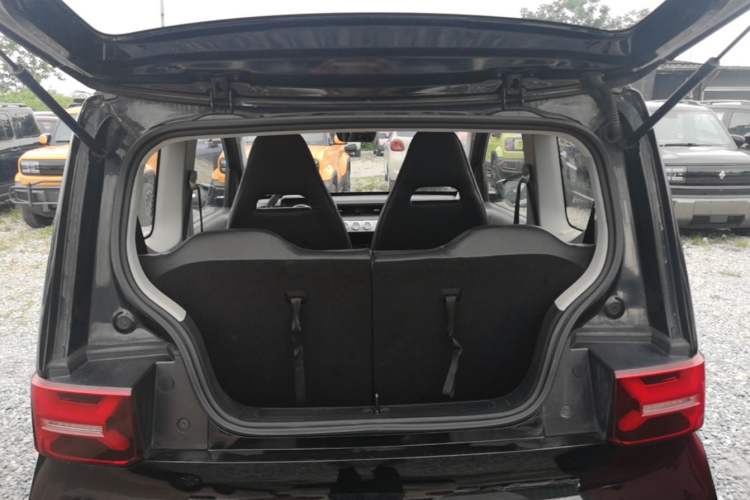 Used Wuling Hongguang MINIEV 2022 GAMEBOY 200km Gaming Edition with Lithium Iron Phosphate Trunk