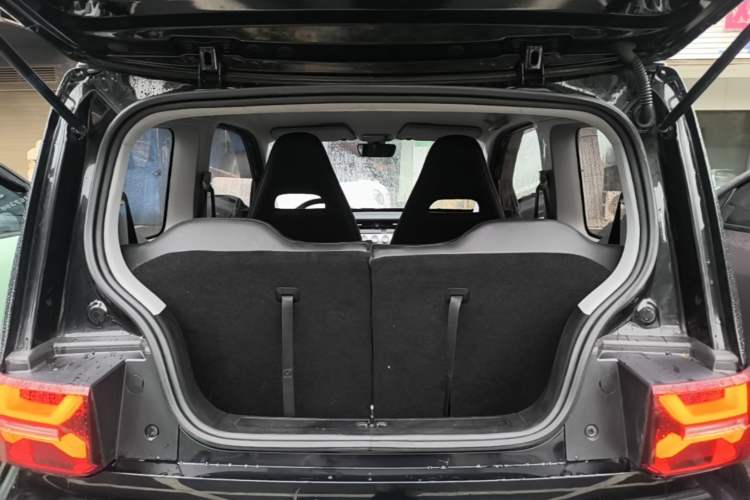 Used Wuling Hongguang MINIEV 2022 GAMEBOY 200km Gaming Edition with Lithium Iron Phosphate Trunk