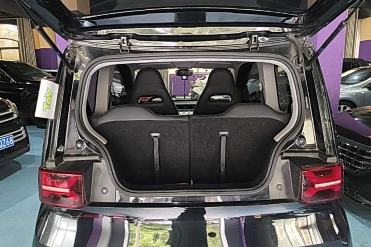 Used Wuling Hongguang MINIEV 2022 GAMEBOY 200km Gaming Edition with Lithium Iron Phosphate Trunk