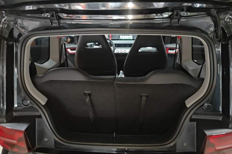 Used Wuling Hongguang MINIEV 2022 GAMEBOY 200km Gaming Edition with Lithium Iron Phosphate Trunk