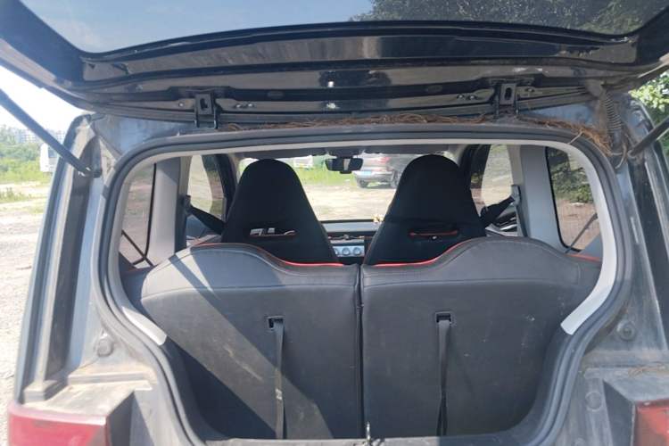 Used Wuling Hongguang MINIEV 2022 GAMEBOY 200km Gaming Edition with Lithium Iron Phosphate Trunk