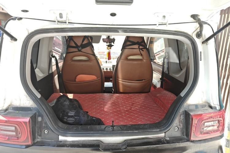 Used Wuling Hongguang MINIEV 2022 Macaron Fashion Model Lithium Iron Phosphate Trunk