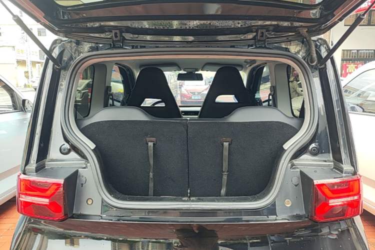 Used Wuling Hongguang MINIEV 2022 GAMEBOY 200km Gaming Edition with Lithium Iron Phosphate Trunk