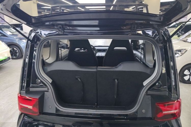 Used Wuling Hongguang MINIEV 2022 GAMEBOY 300km Enthusiast Model with Lithium Iron Phosphate Trunk