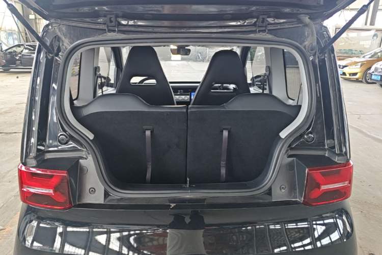 Used Wuling Hongguang MINIEV 2022 GAMEBOY 200km Gaming Edition with Lithium Iron Phosphate Trunk