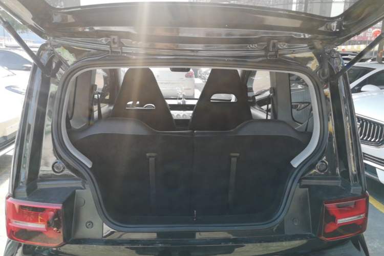 Used Wuling Hongguang MINIEV 2022 GAMEBOY 300km Enthusiast Model with Lithium Iron Phosphate Trunk