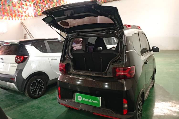 Used Wuling Hongguang MINIEV 2022 GAMEBOY 200km Gaming Edition with Lithium Iron Phosphate Trunk
