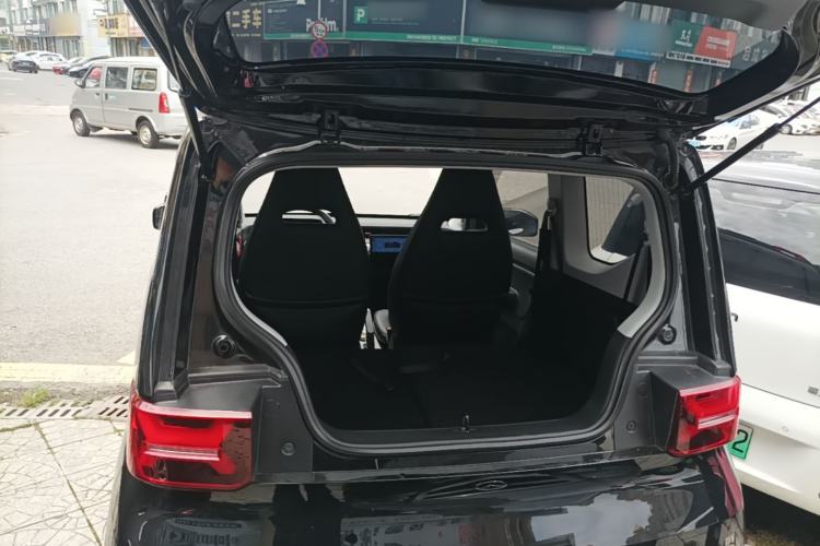 Used Wuling Hongguang MINIEV 2022 GAMEBOY 200km Gaming Edition with Lithium Iron Phosphate Trunk
